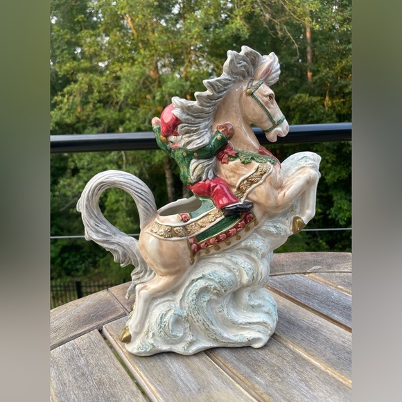 VIntage Omnibus Fitz and floyd Christmas Water Pitcher Jug Elf Horse Christmas - Picture 3 of 8